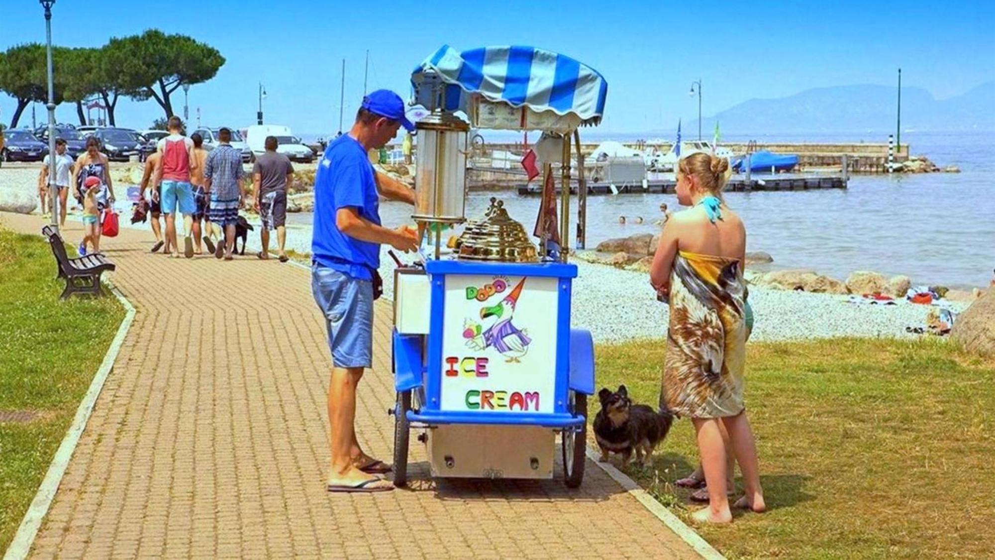 Appartamento Peschiera Peschiera del Garda Exterior foto